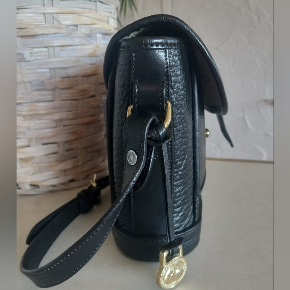 Dooney & Bourke Vintage, Mini Dover Collection 1992, includes SALT strap - Picture 9 of 13
